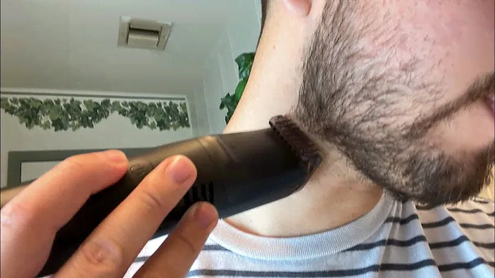 Demo of the Best Vacuum Beard Hair Trimmer?